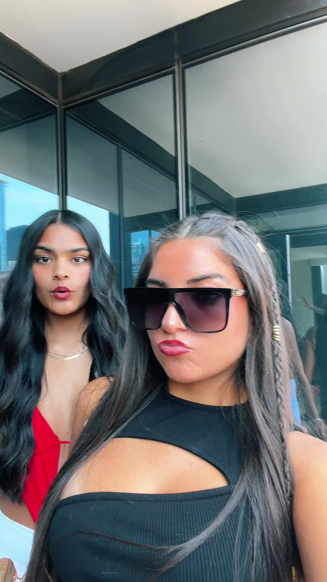 @anya
