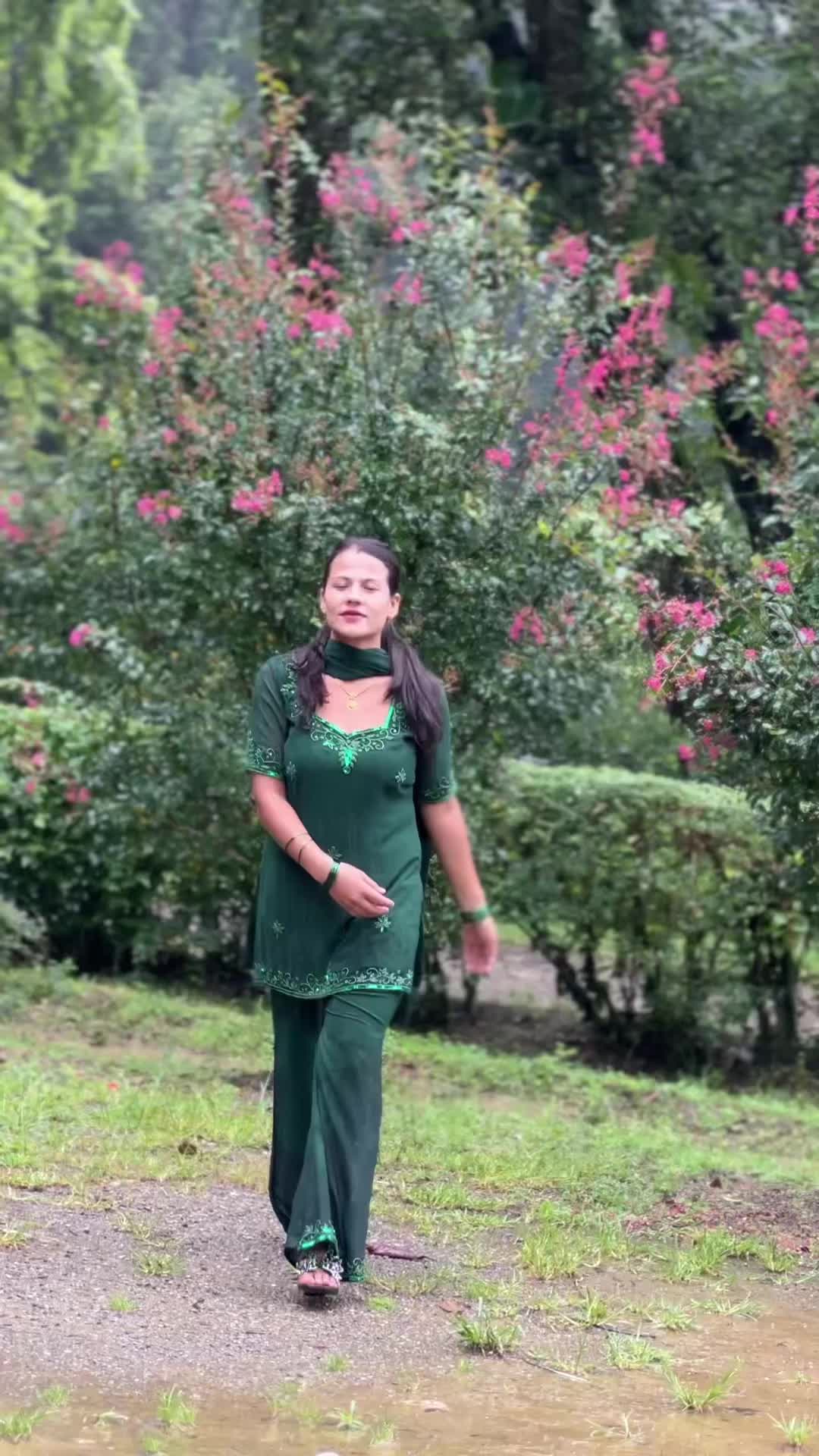 @Susmita💫