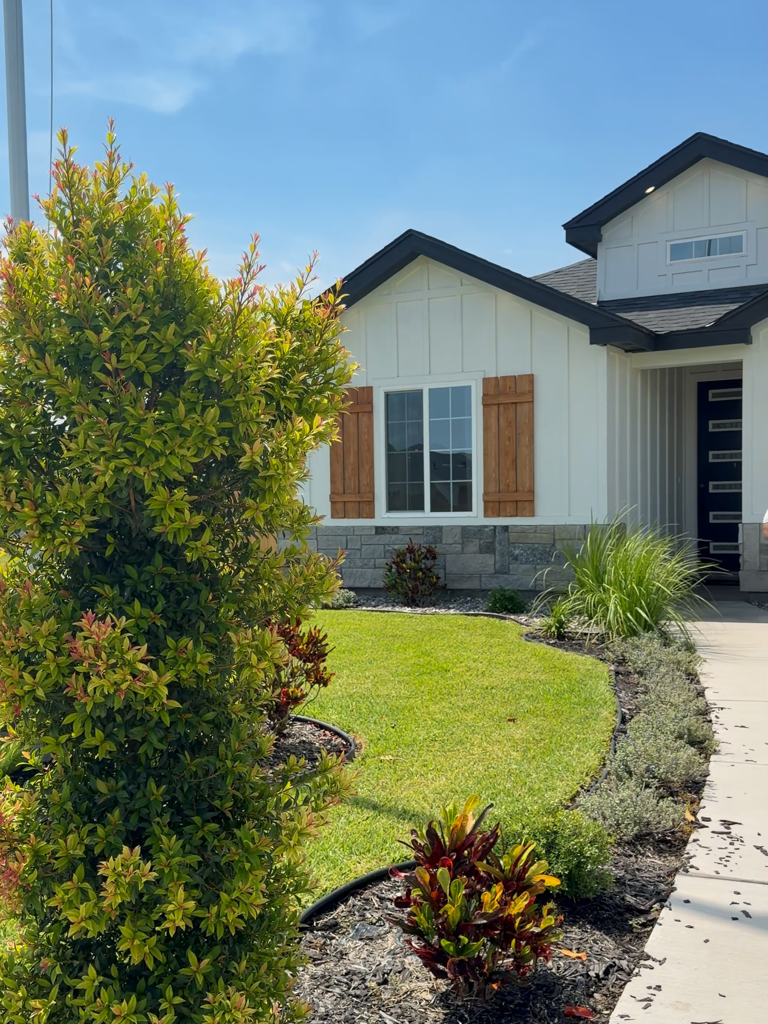 @Ernesto Lozoya REALTOR®