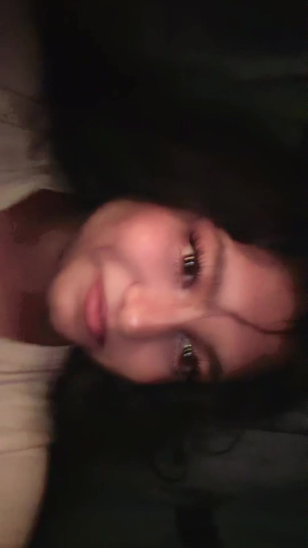 @Sara Vlogs