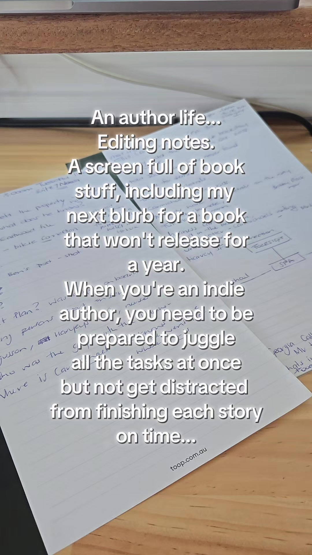 @Fionatarr - author 📚
