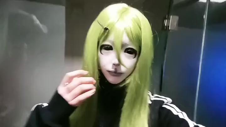 @高地の两足の羊