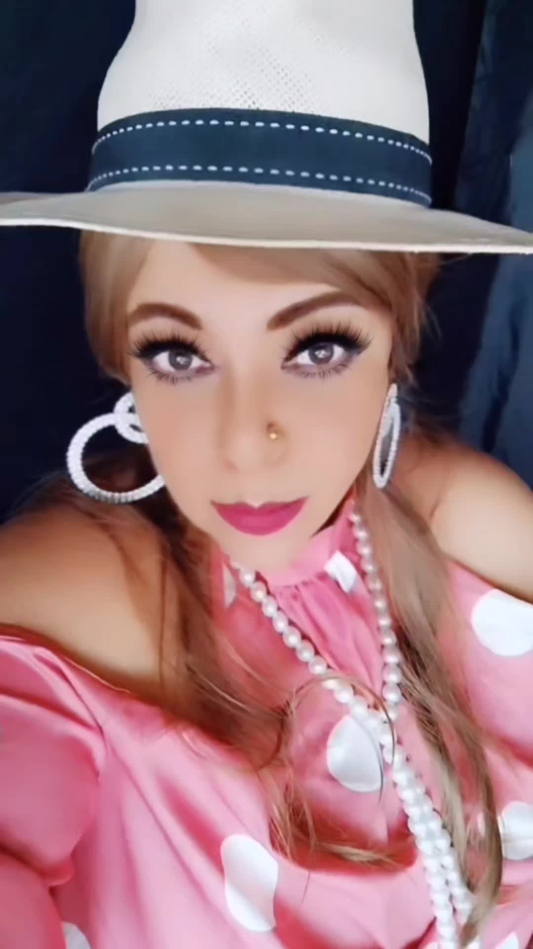 @Katy 🎶🌹