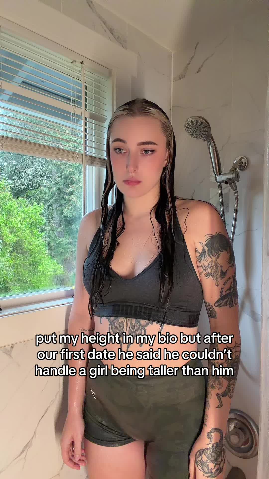 @lizzy