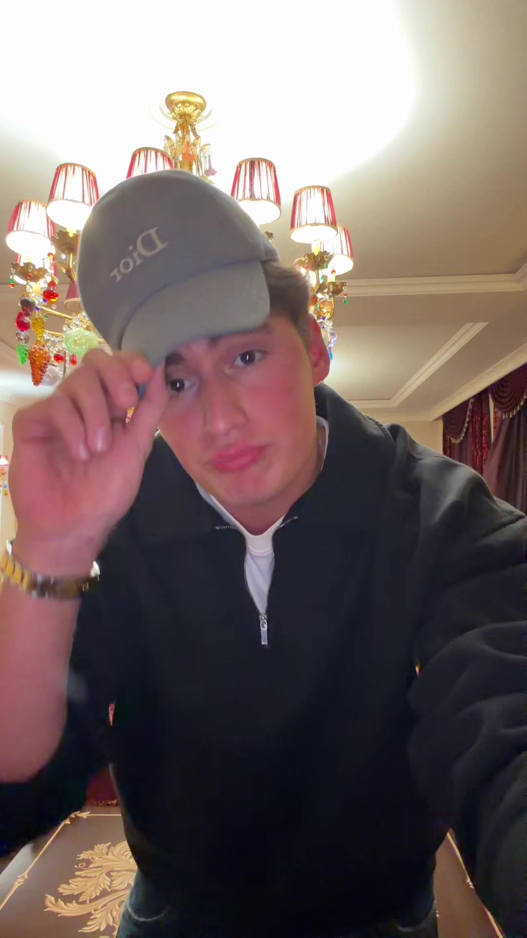 @felix