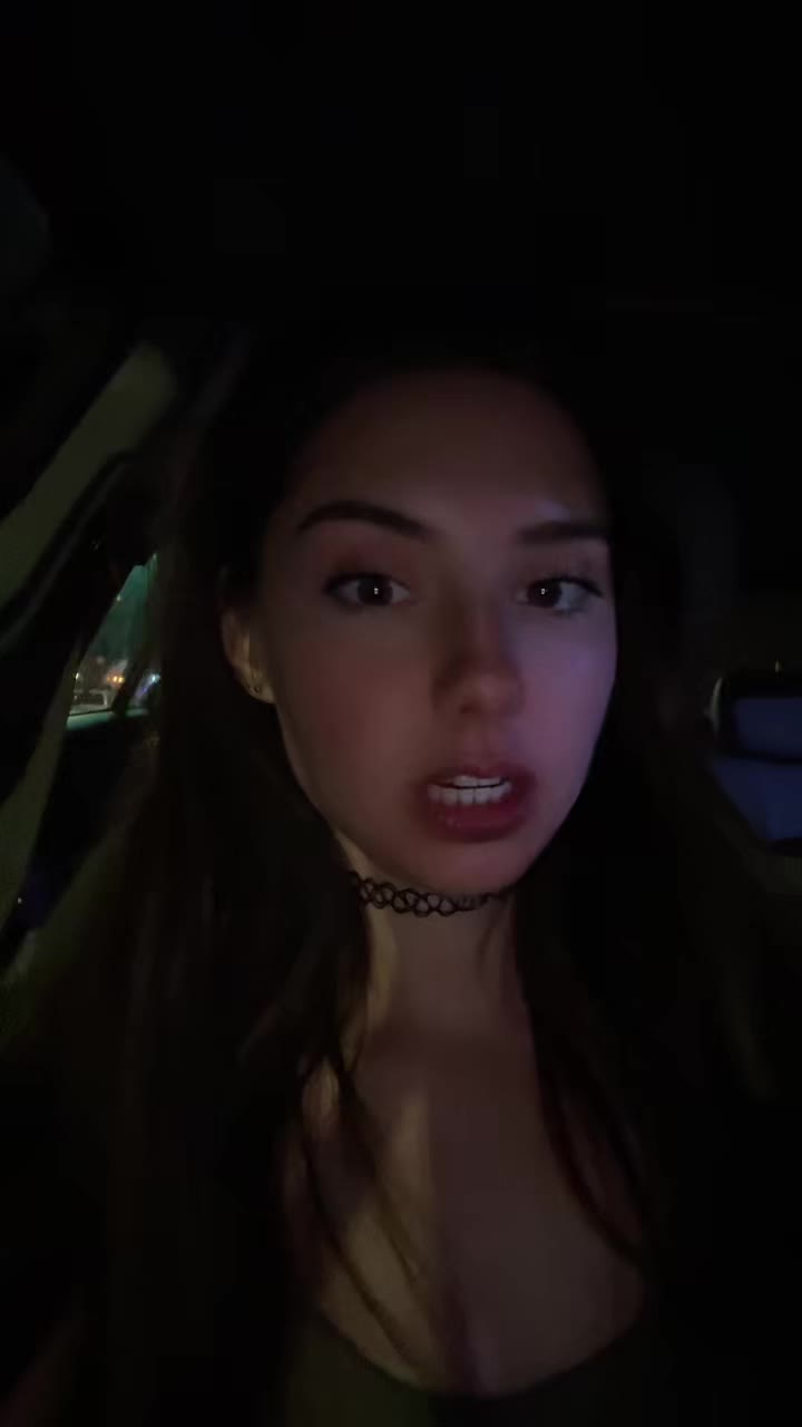 @Ava