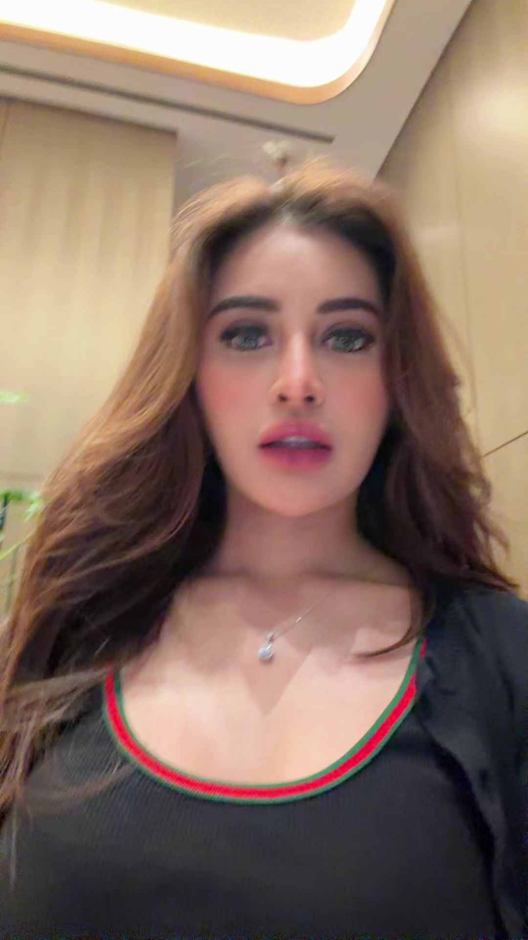 @lauraaas__