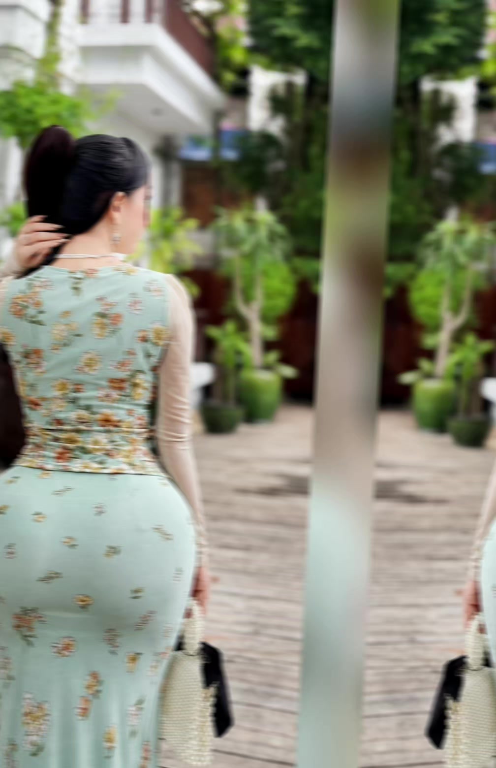 @🍑 Burmese Beauty 🍑