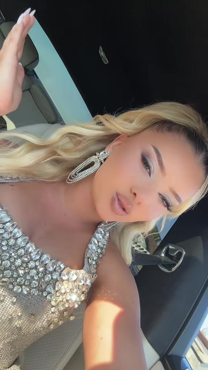 @Sonii✨