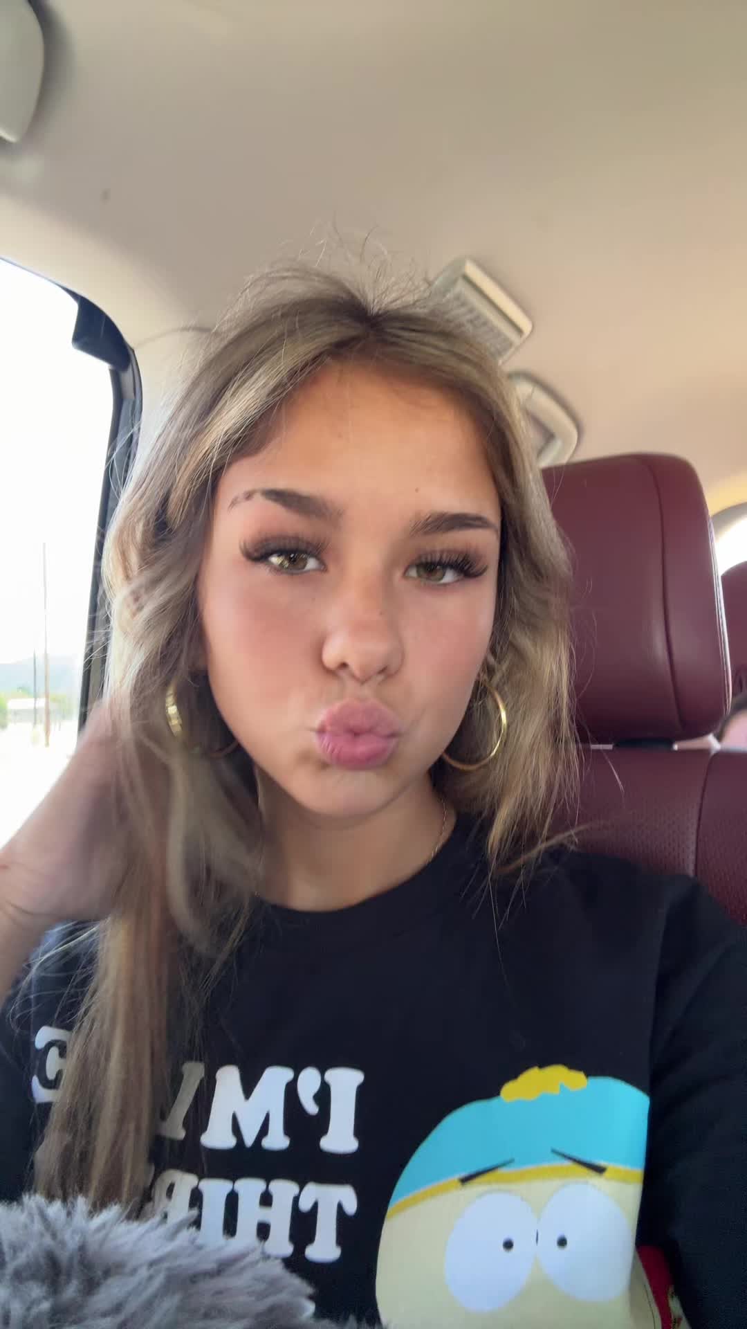 @adrianna