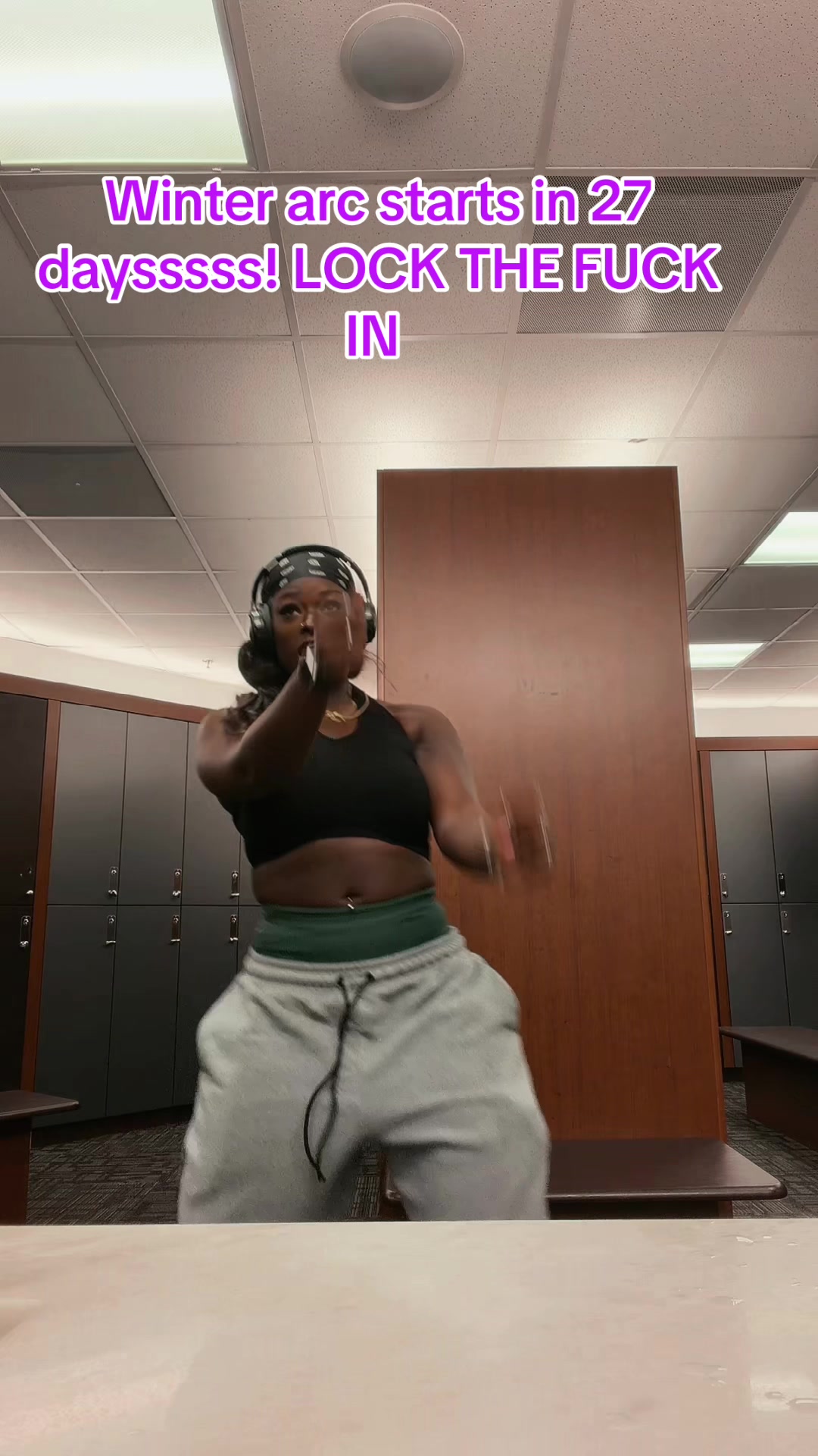 @J3