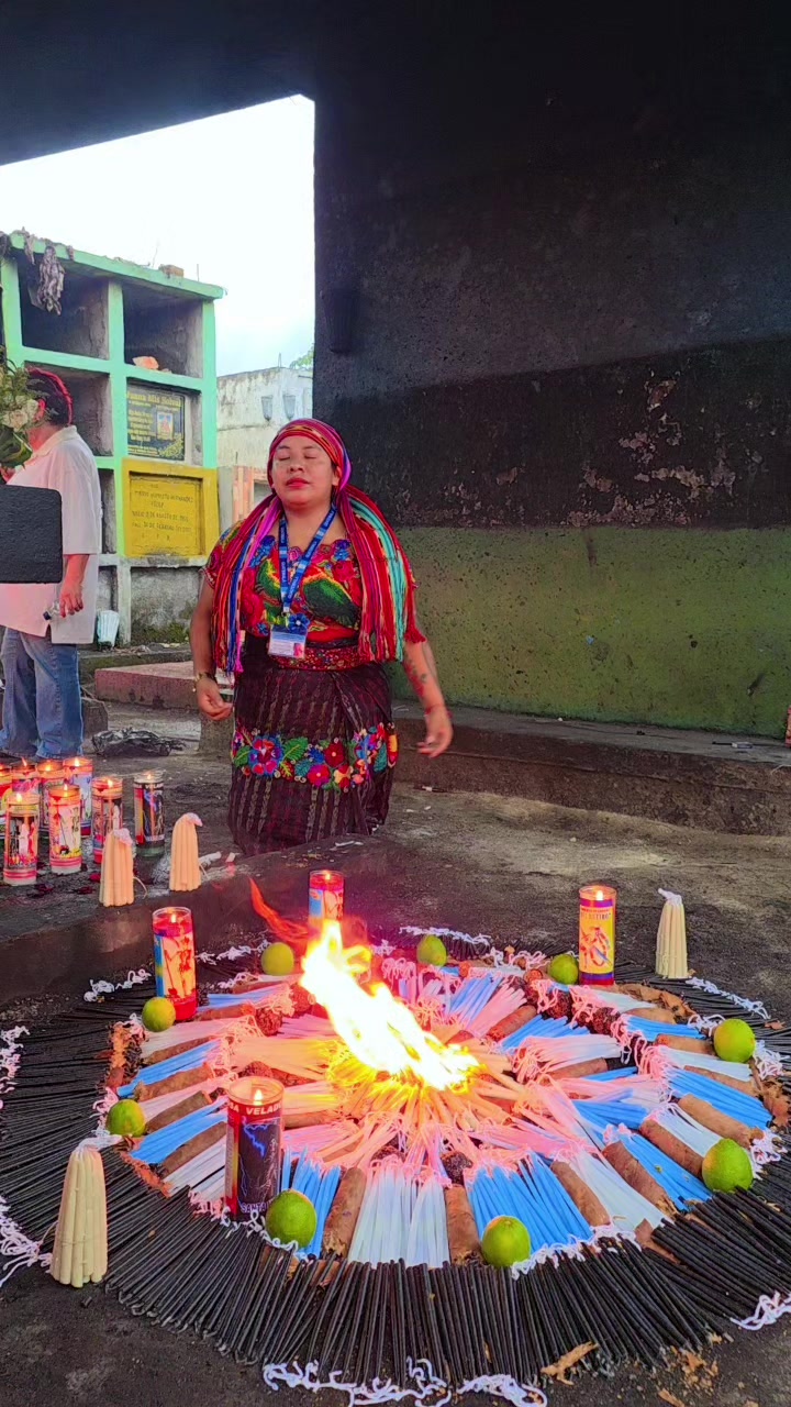 @🍀🇬🇹 Andrea perez 🇲🇽🧿🪄🔮