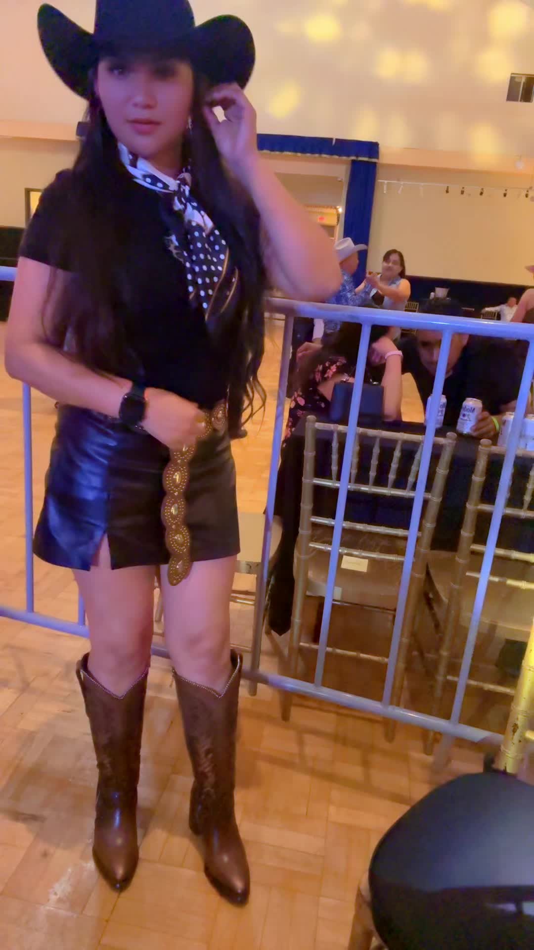 @👑🦄ḠṎṆẒḀḶḔẒ🐇🇬🇹