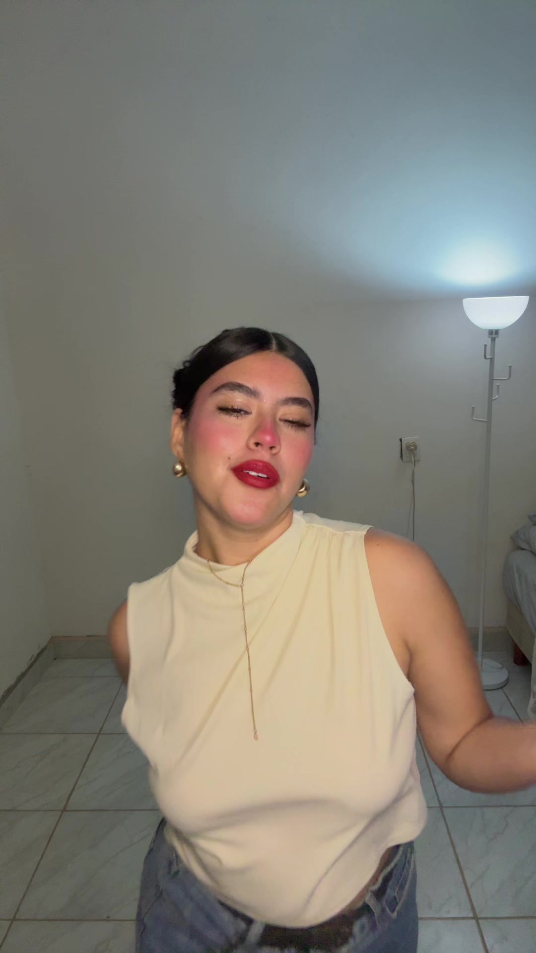 @Vanlyless