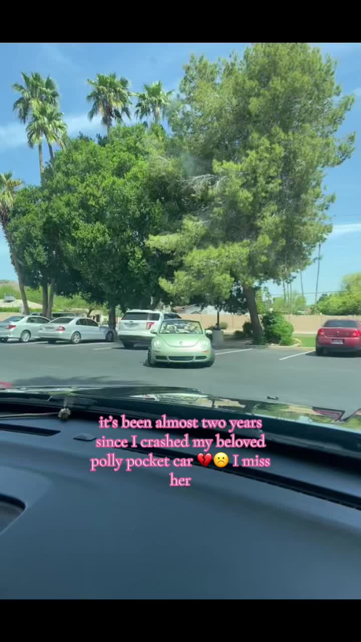 @Esther 🌻🤍