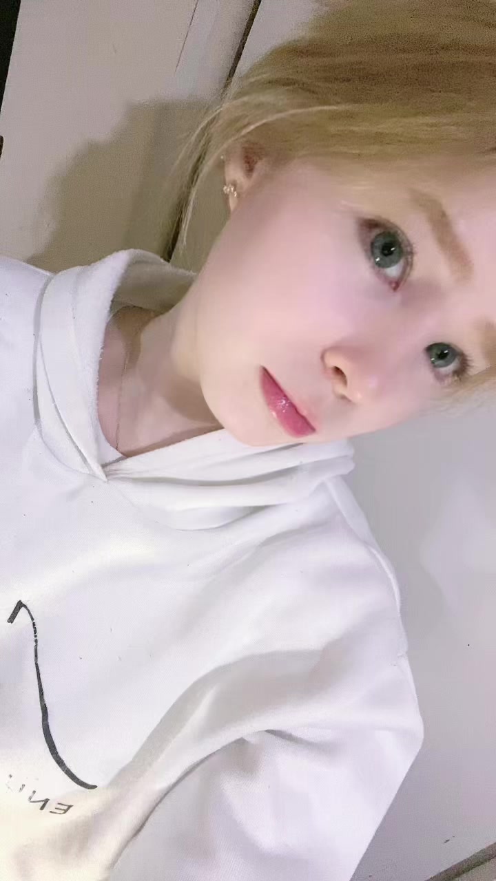 @โ๐ฑ๐๐