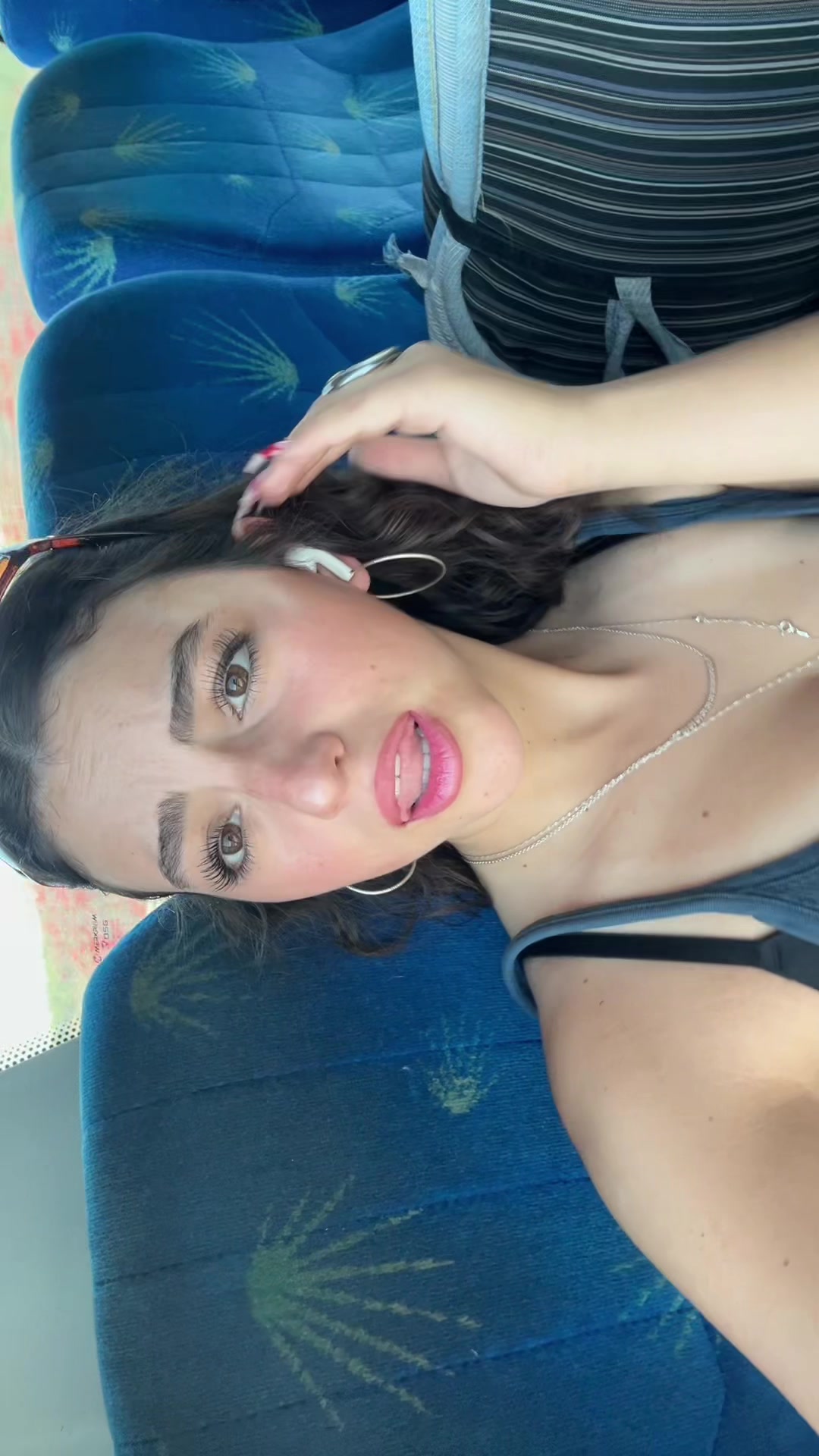 @Avivoosh😈