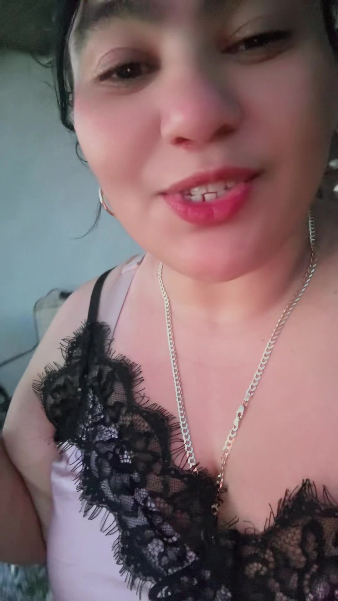 @Claudia Zuniga