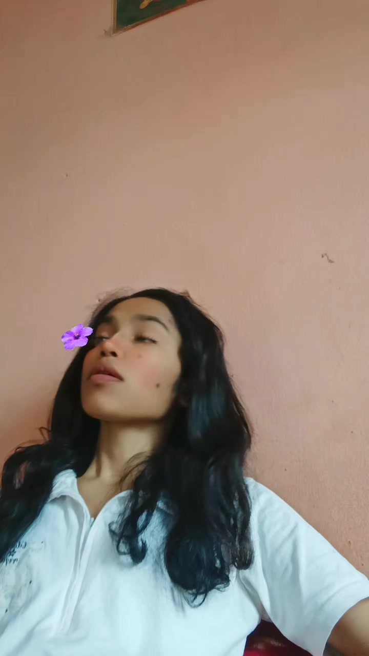 @Pooja 🖤