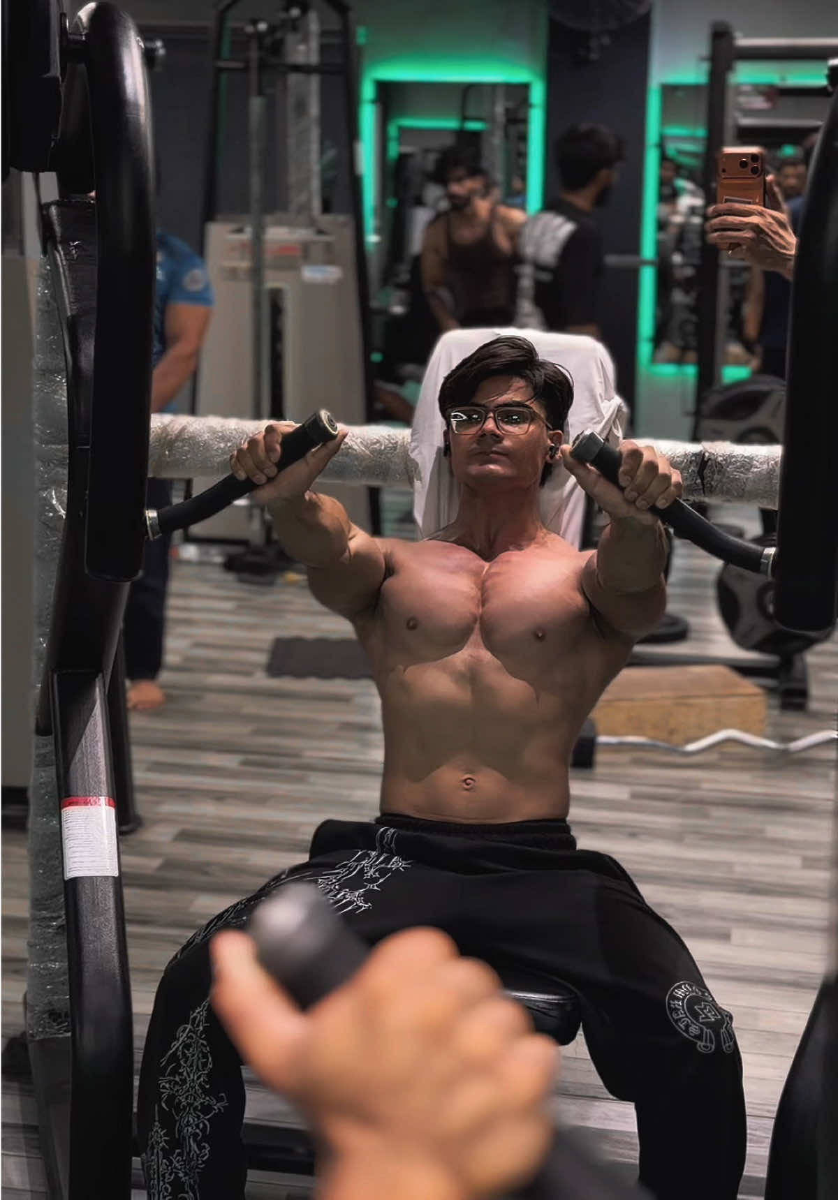 @Qureshi.lifts🇵🇰