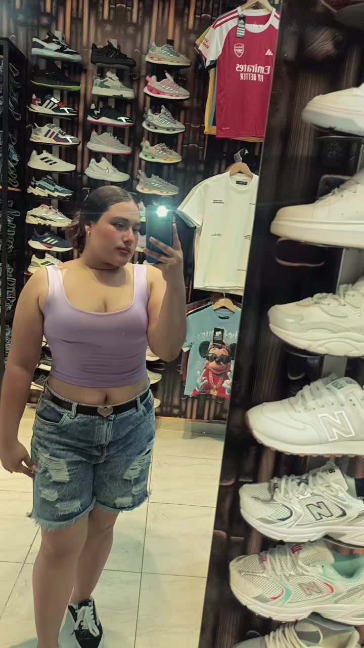 @Valentina Marin 💜
