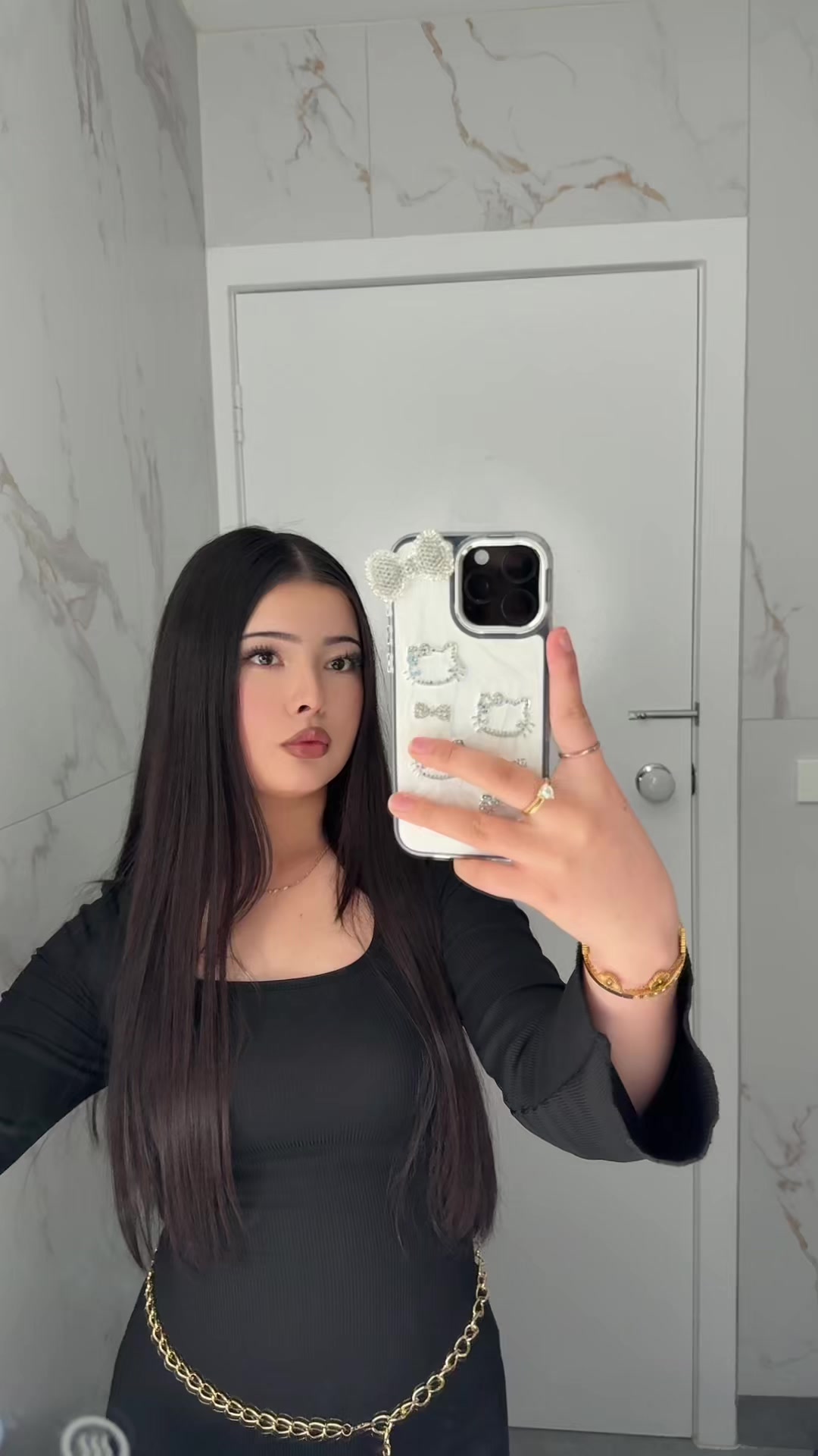 @🌑
