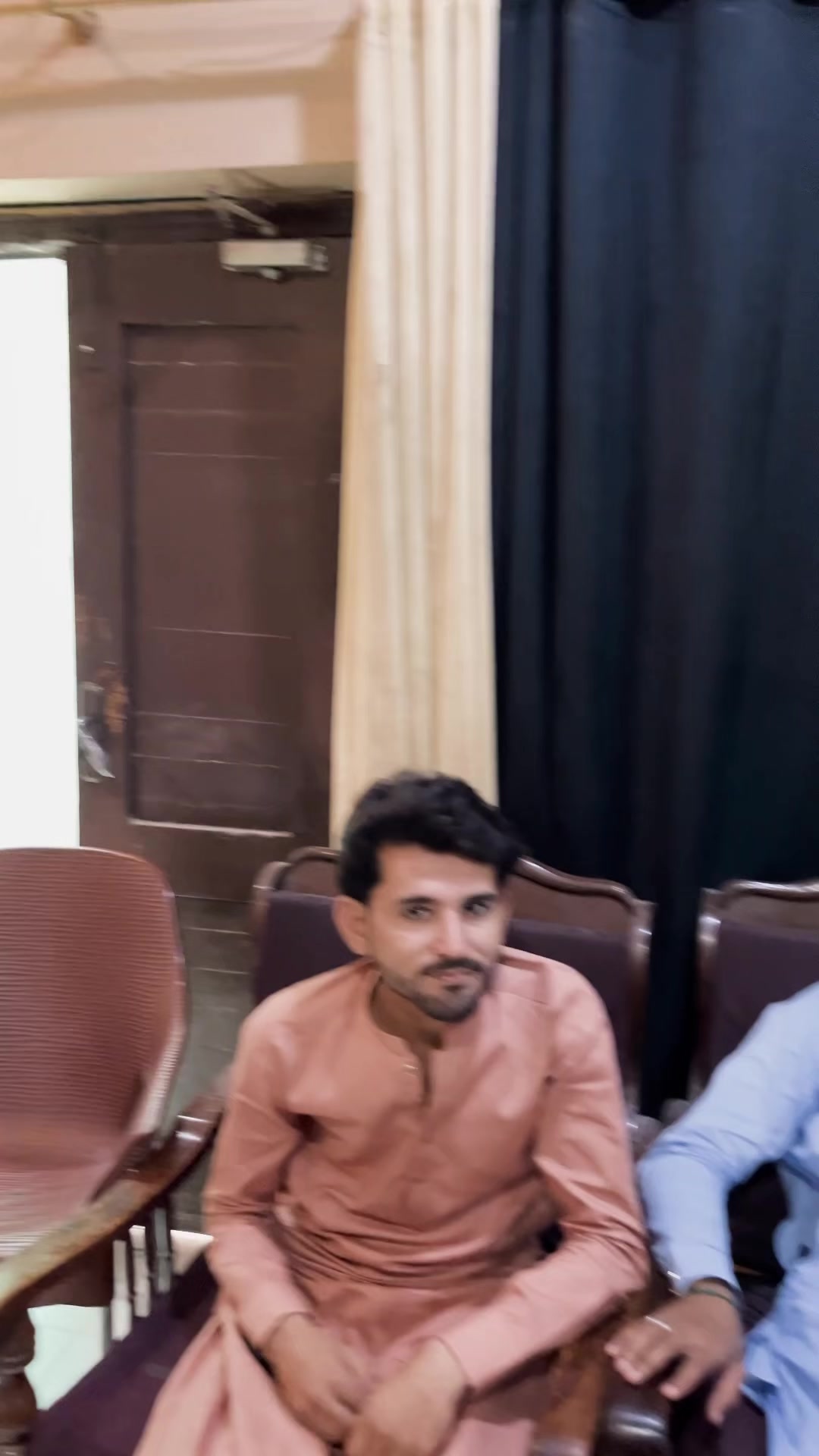 @TANVEER MALIK 🌿