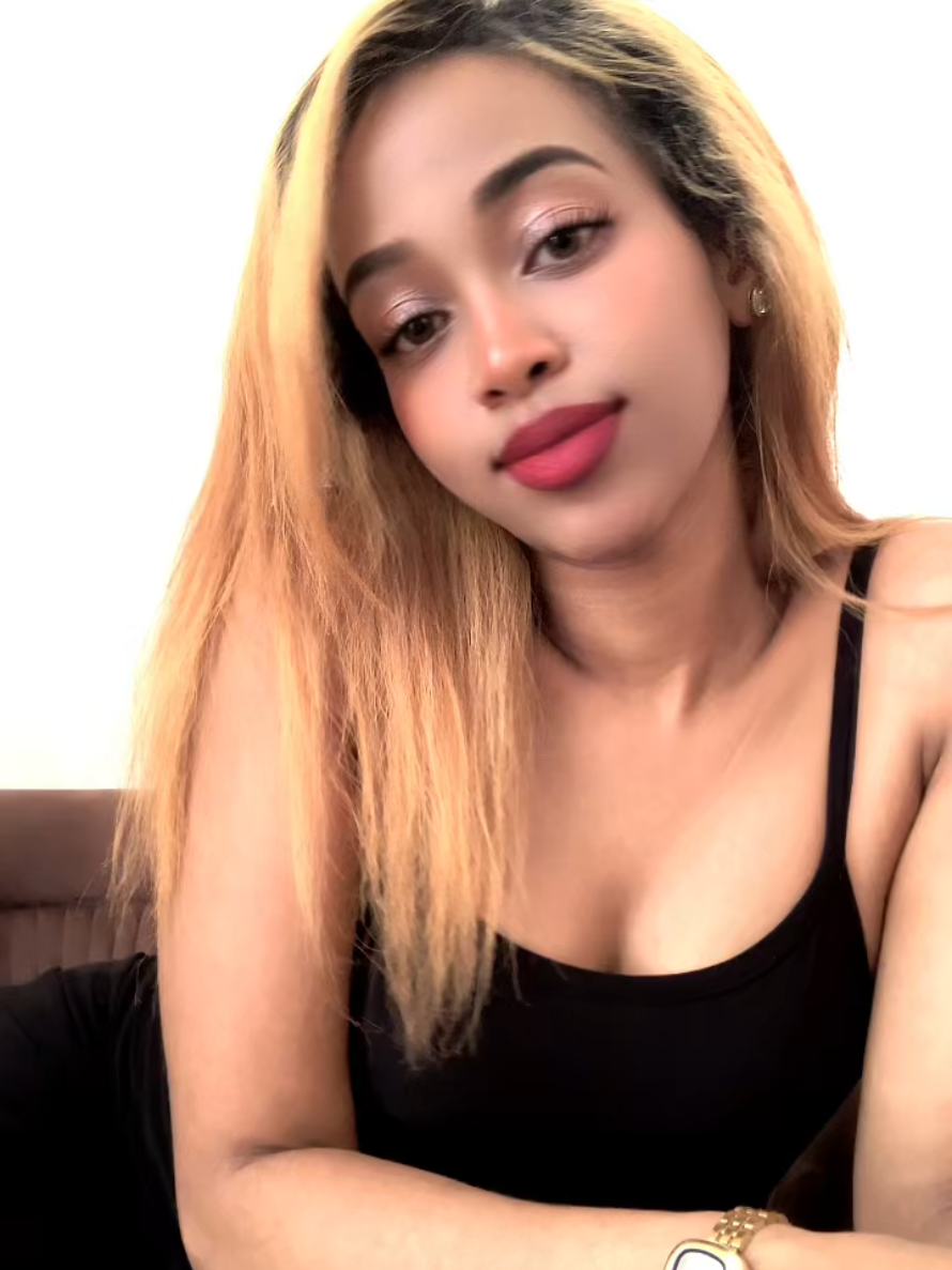 @𝓗𝓸𝓷𝓮𝔂