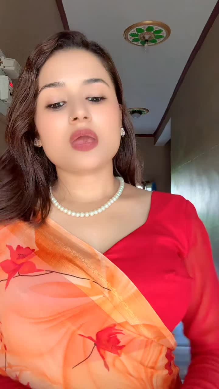 @reetu_thakuri 🧿🦋