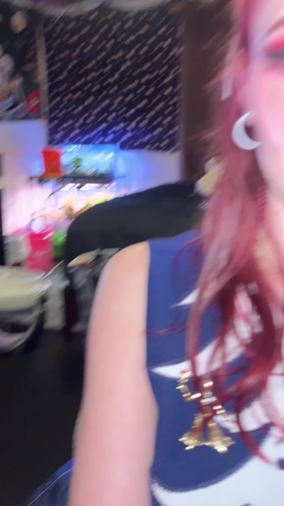 @<3