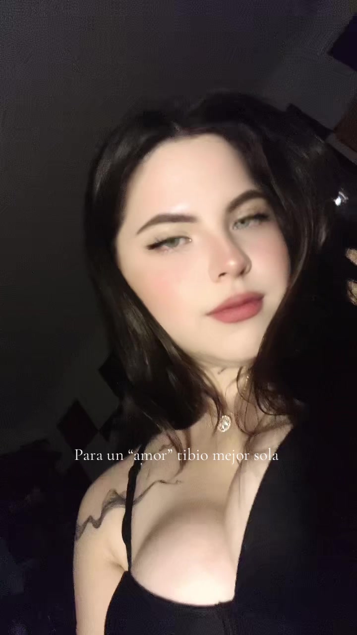 @♠️Karla nogales🖤