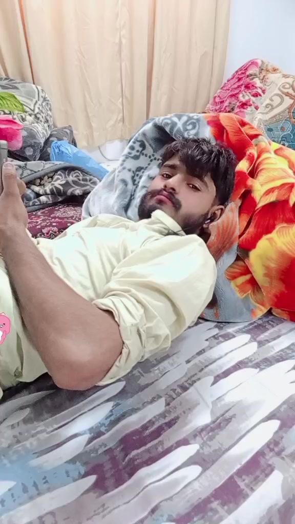 @LadlaBaloch313bv