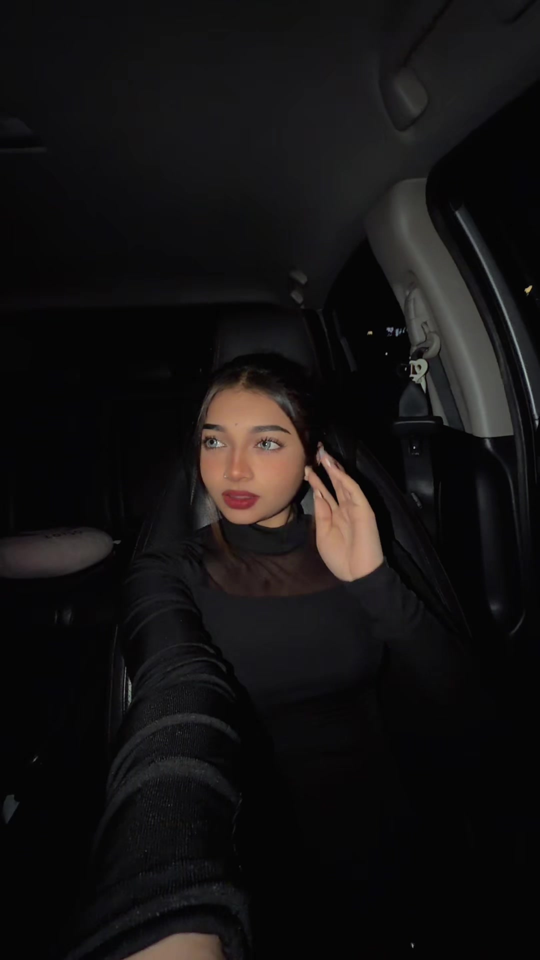 @SHASHA_08🖤