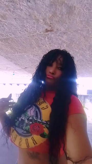 @Genesislopez