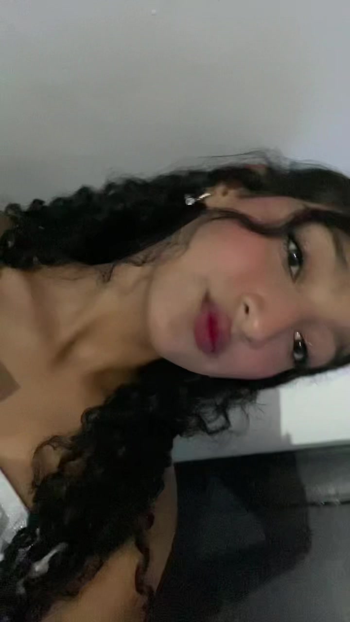 @Adriana Rangel