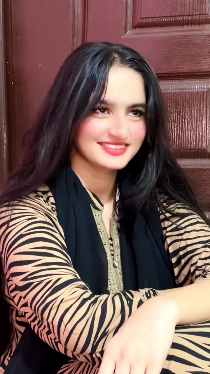 @Muneeba khan⭐️