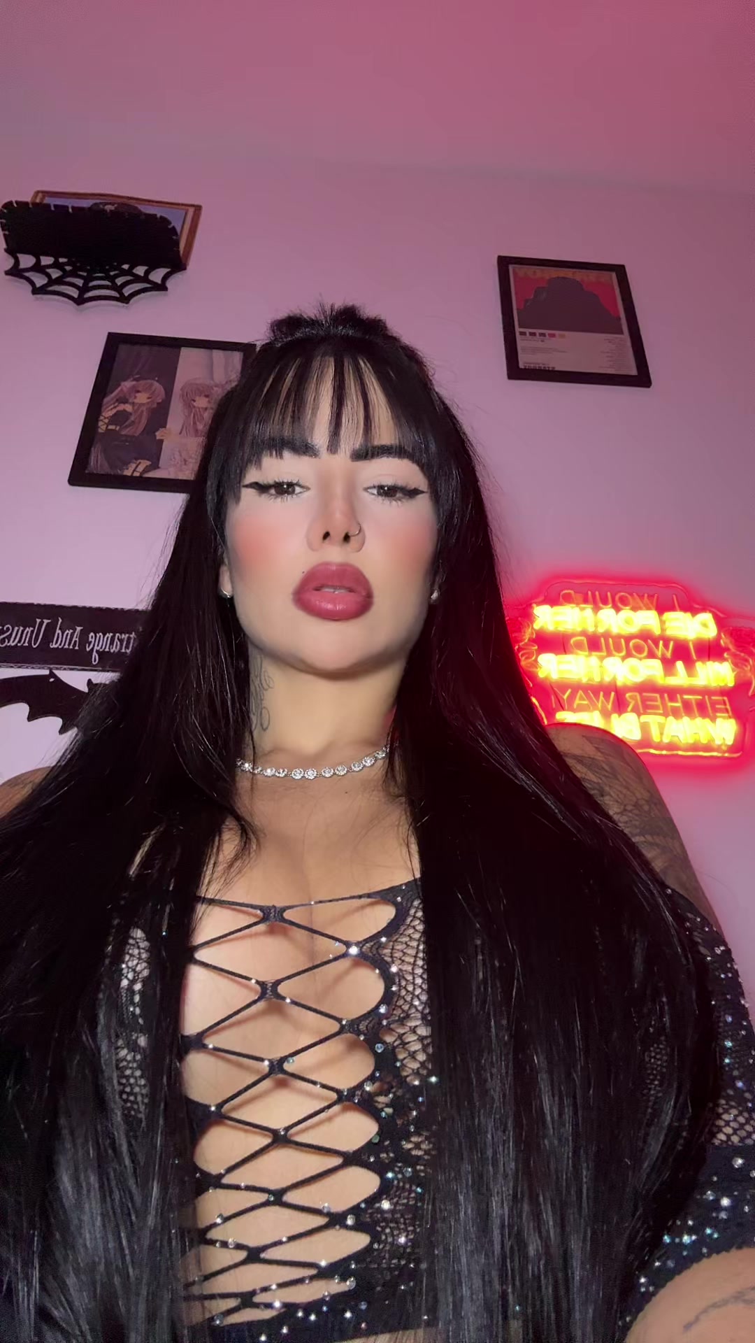 @Baby_Taynara