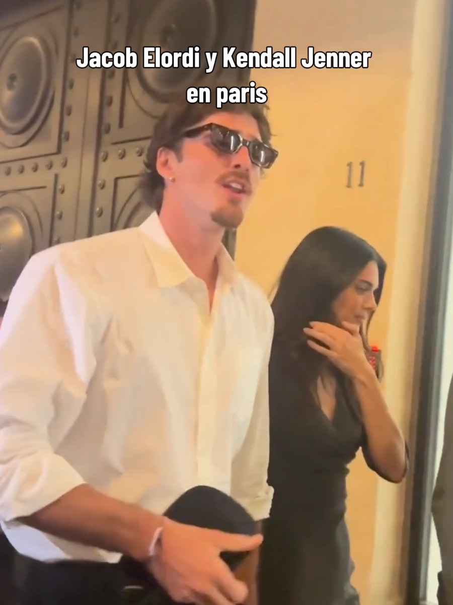 @randomclips