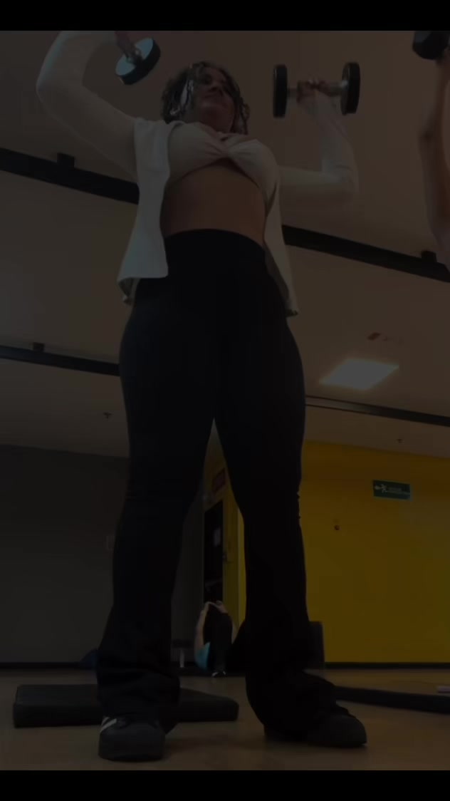 @Scarlethr_22