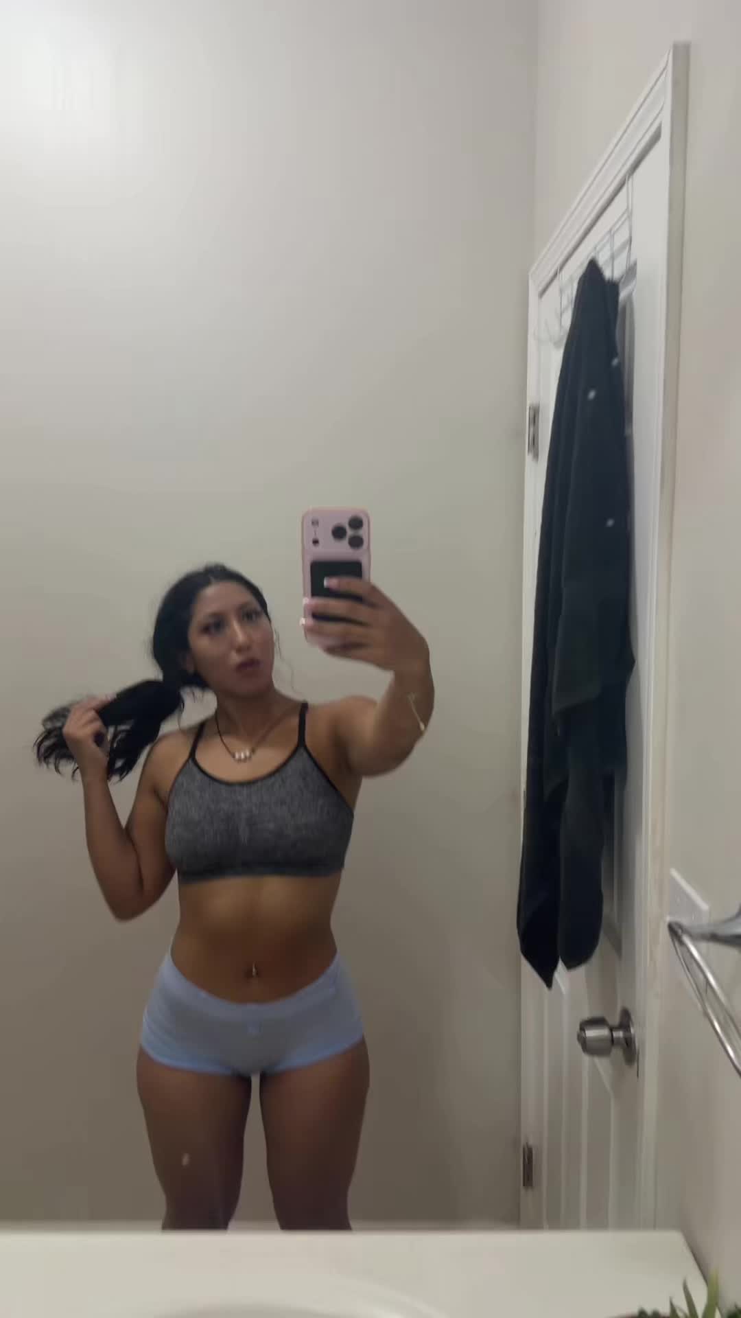 @cakednani