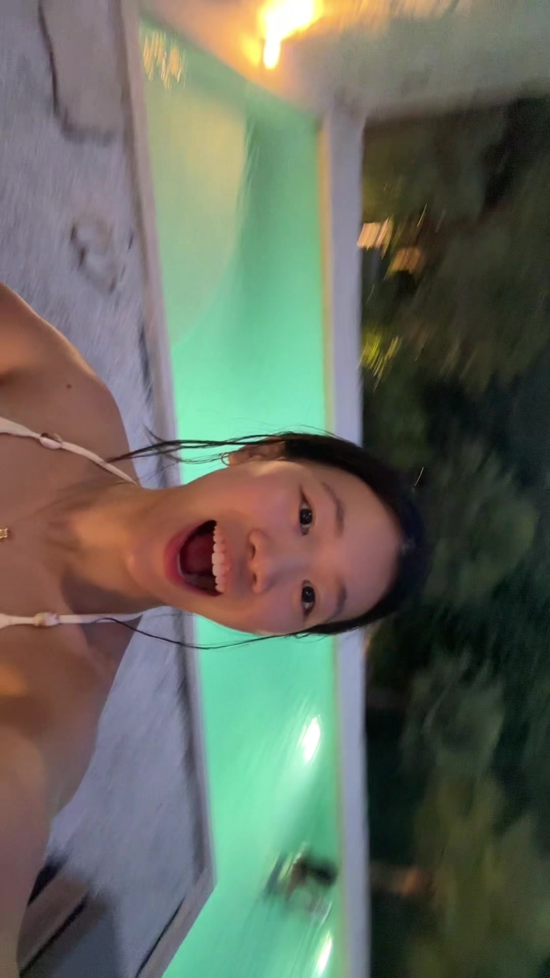 @doubledeez (っ'ཀ`)っ ( • )( • )