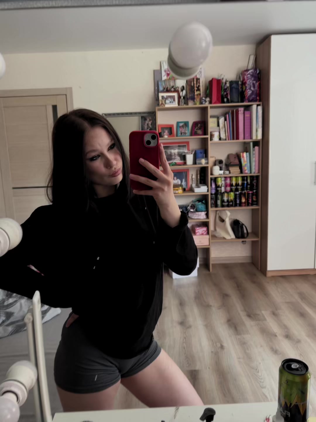 @Полина