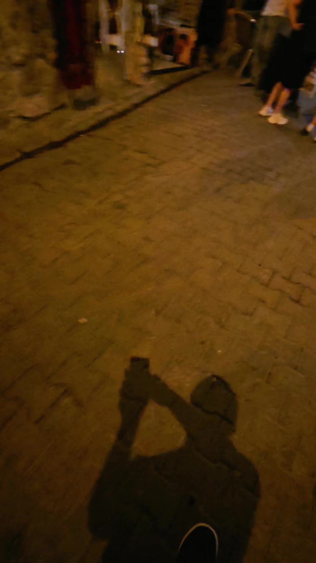 @"&Ouml;ZER "