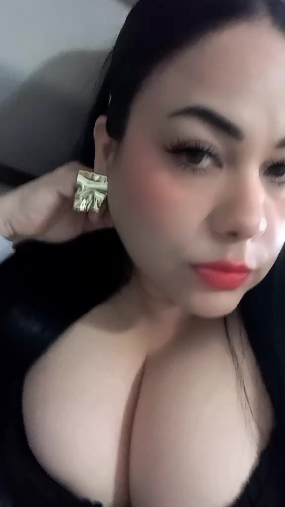 @Yaanesi Almanza