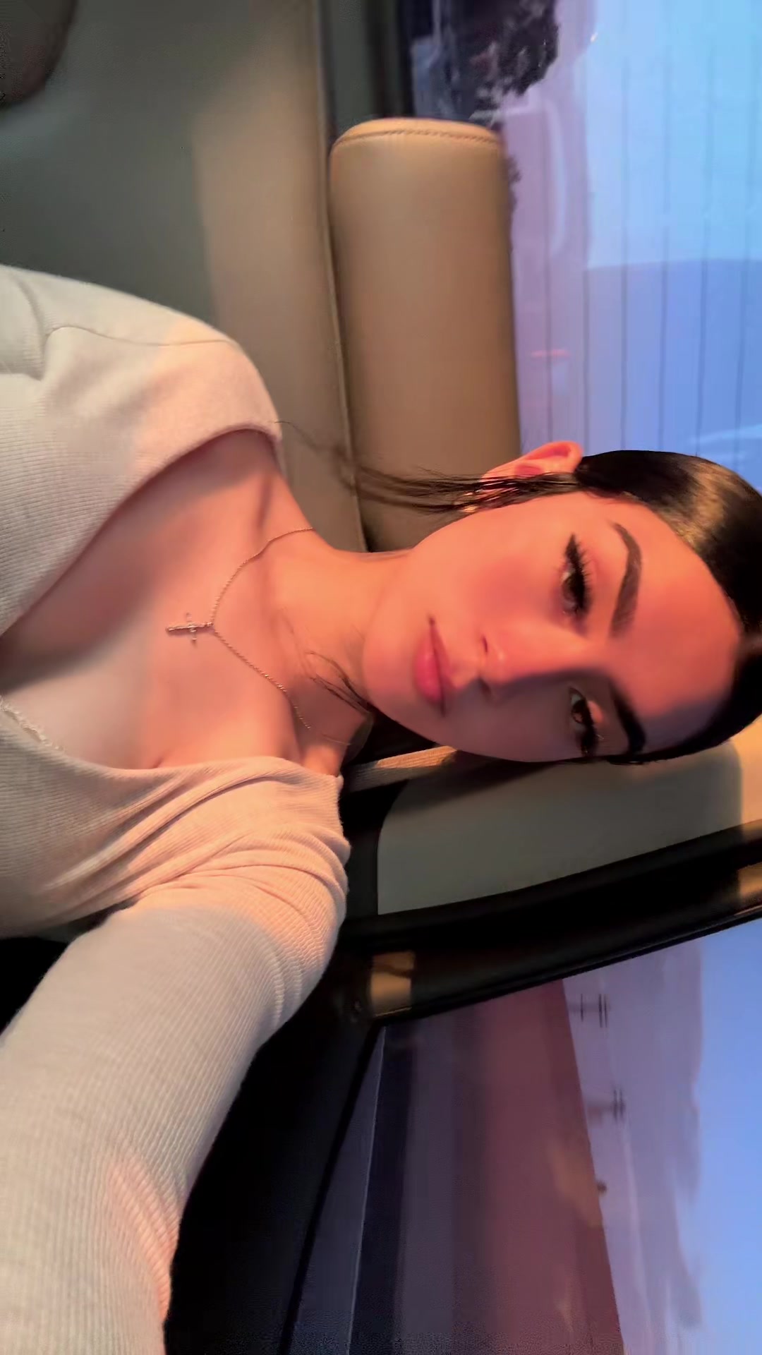 @𝔾𝕙𝕚𝕤𝕖𝕝 ♡