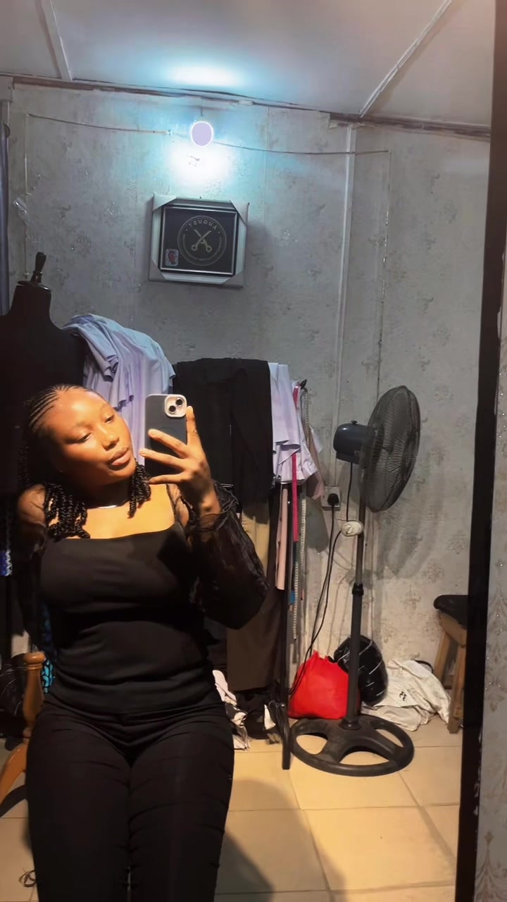 @Victoria😈💋
