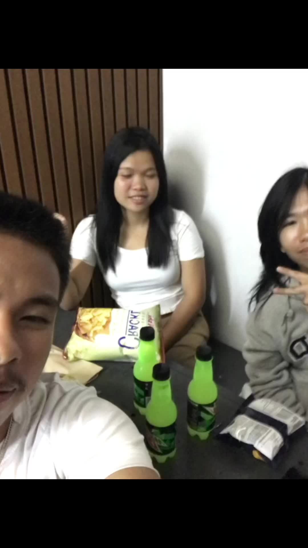 @Dxtr•