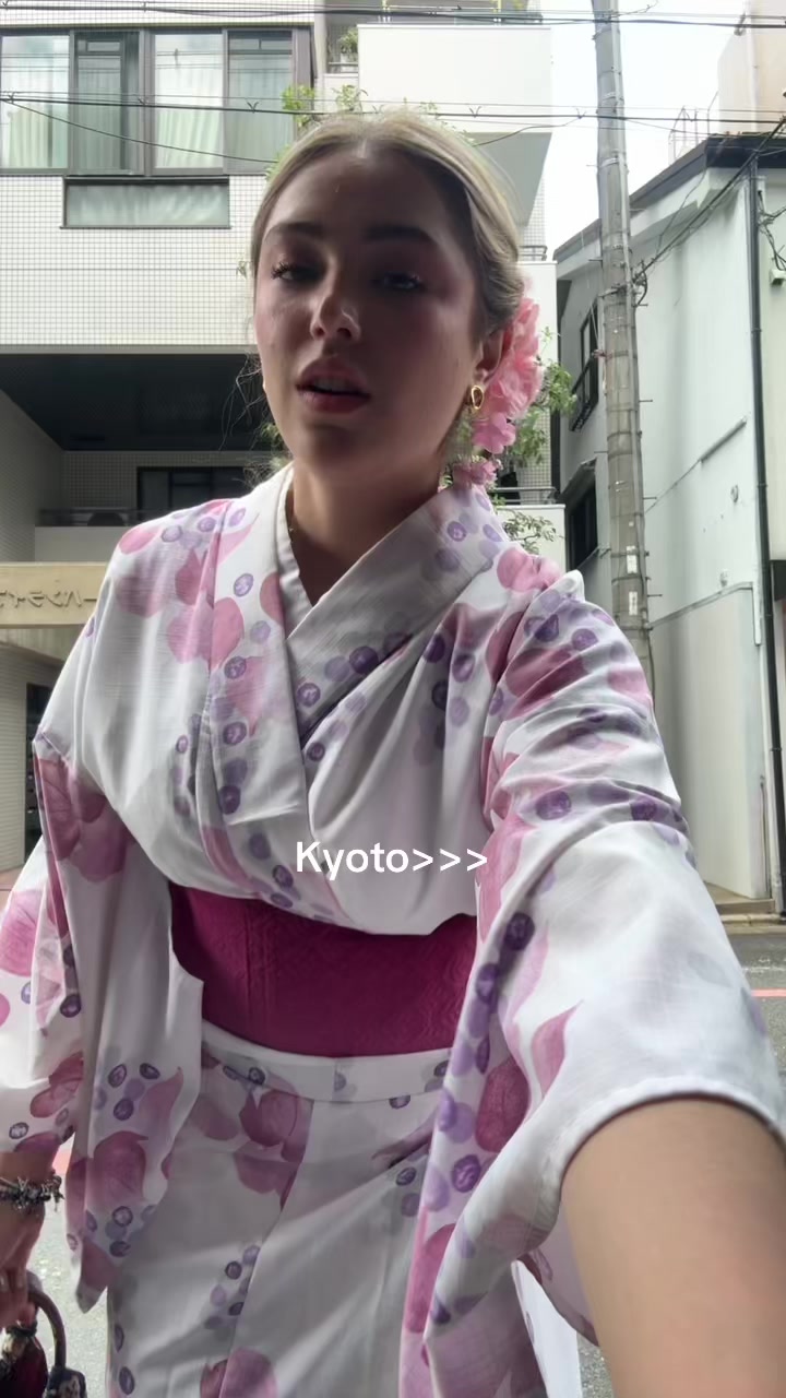 @Andrea🪽