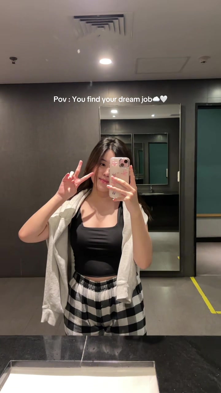 @calista_