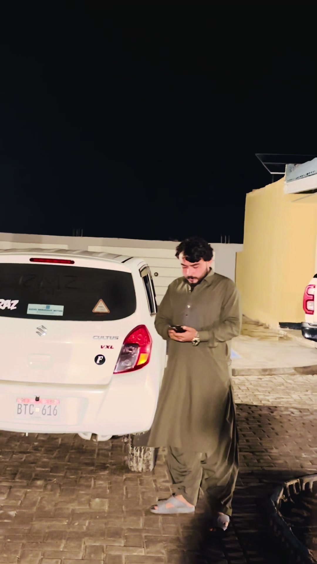 @Raees ISLAM MARI🇱🇾